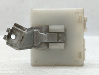 2014-2015 Nissan Pathfinder Chassis Control Module Ccm Bcm Body Control - Oemusedautoparts1.com