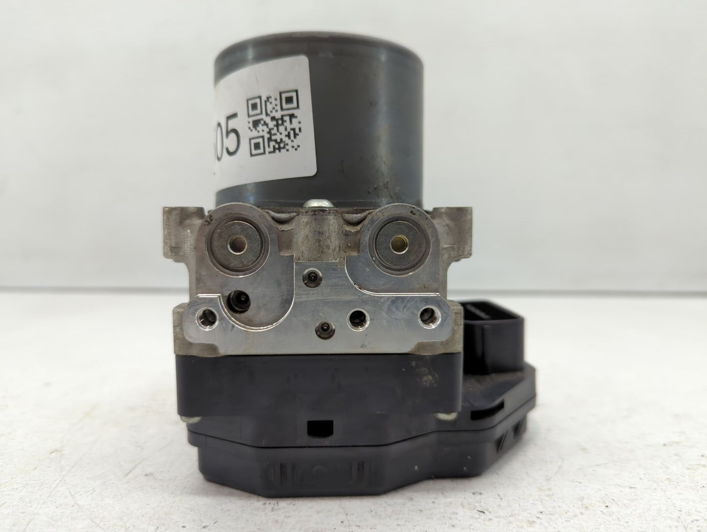 2015 Nissan Pathfinder ABS Pump Control Module Replacement P/N:47660 9PB0A Fits OEM Used Auto Parts - Oemusedautoparts1.com