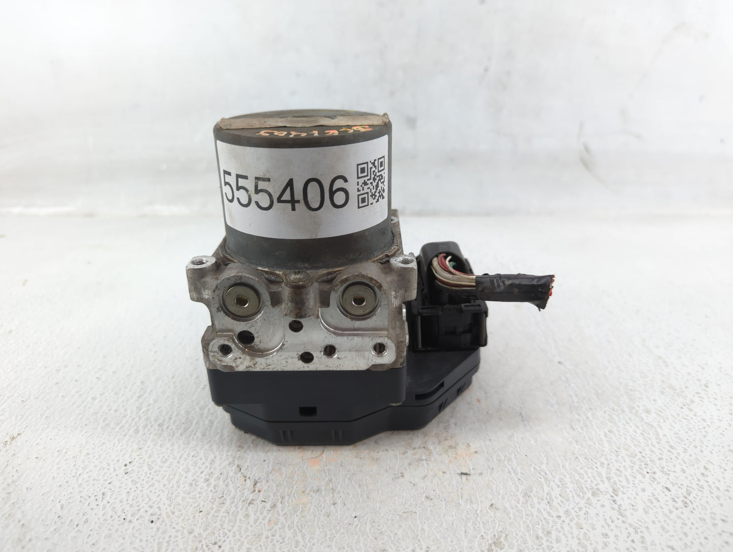 2015 Nissan Pathfinder ABS Pump Control Module Replacement P/N:47660 9PB0A Fits OEM Used Auto Parts - Oemusedautoparts1.com