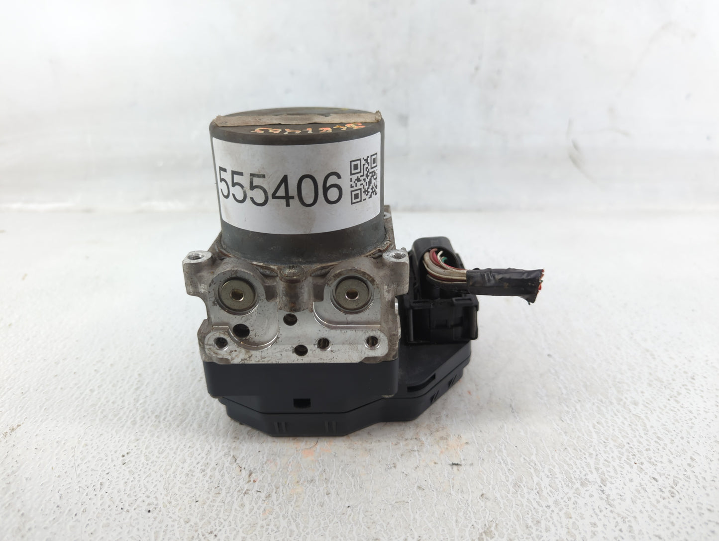 2015 Nissan Pathfinder ABS Pump Control Module Replacement P/N:47660 9PB0A Fits OEM Used Auto Parts - Oemusedautoparts1.com