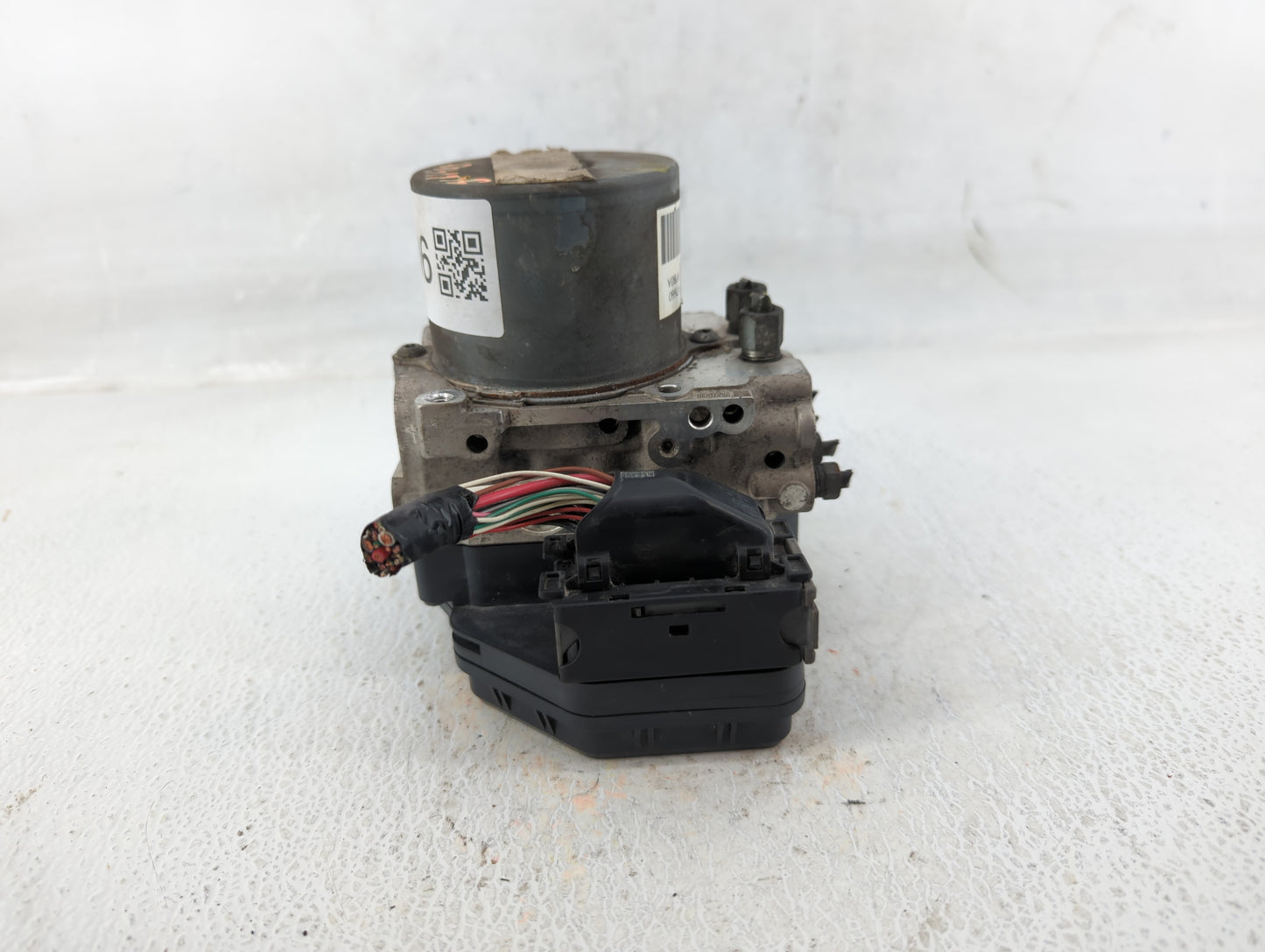 2015 Nissan Pathfinder ABS Pump Control Module Replacement P/N:47660 9PB0A Fits OEM Used Auto Parts - Oemusedautoparts1.com