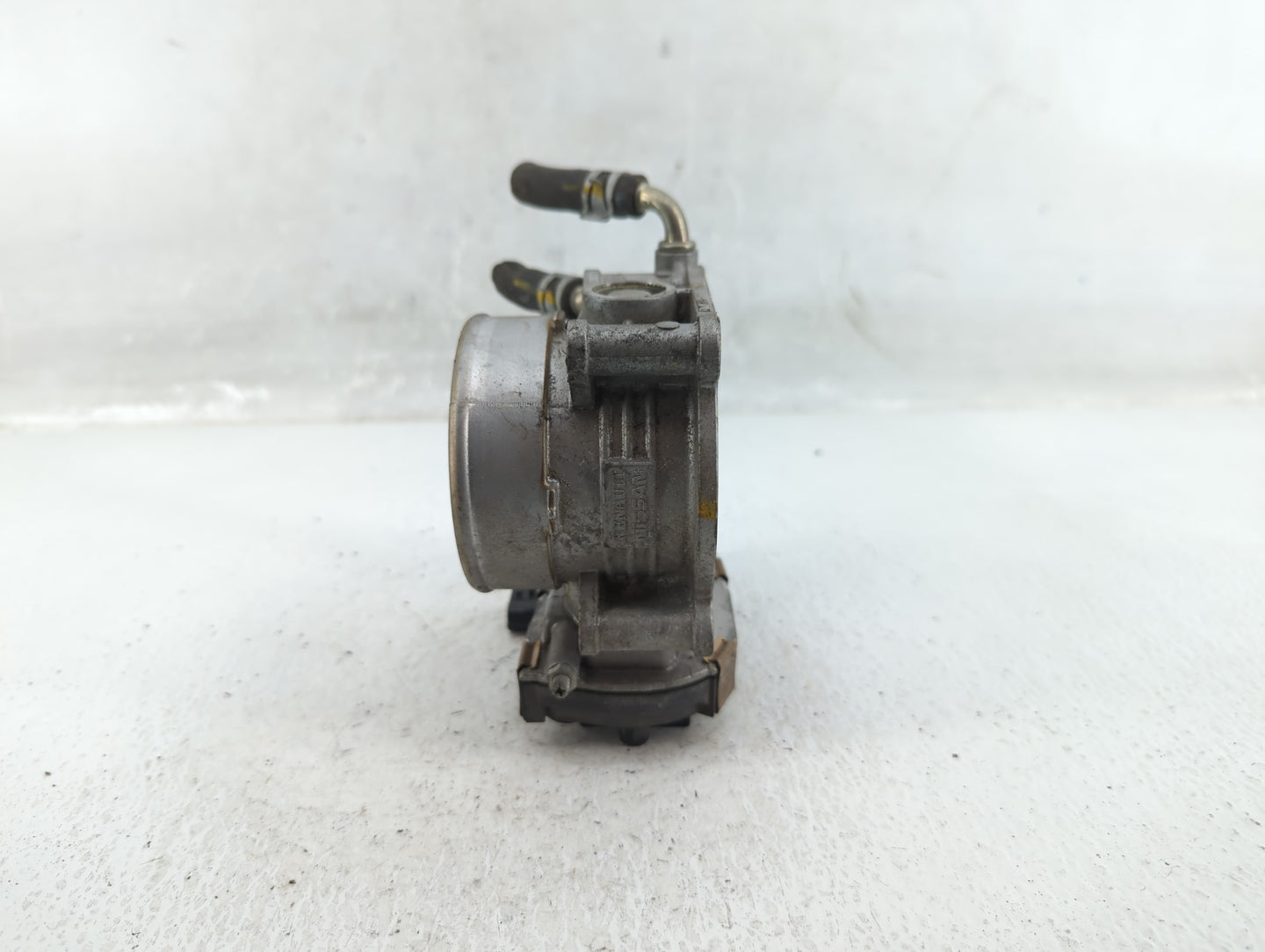 2015-2016 Nissan Pathfinder Throttle Body P/N:RME70-50 Fits Fits 2015 2016 2017 2018 2019 2020 2021 2022 OEM Used Auto Parts