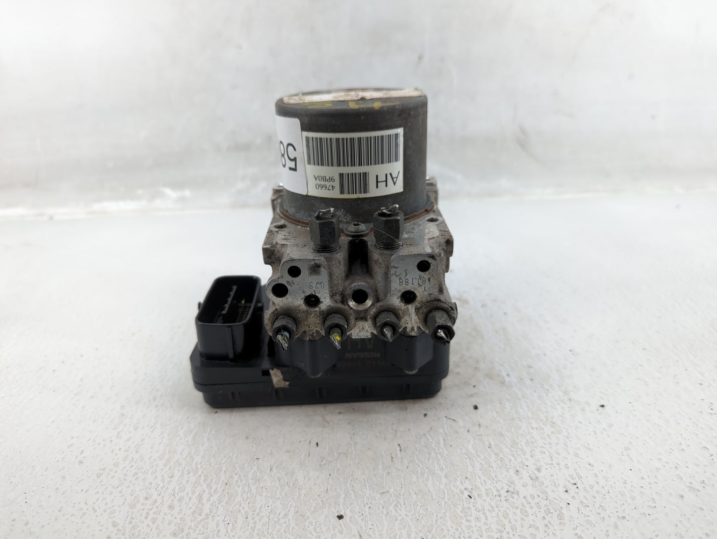 2015 Nissan Pathfinder ABS Pump Control Module Replacement P/N:47660 9PB0A Fits OEM Used Auto Parts - Oemusedautoparts1.com
