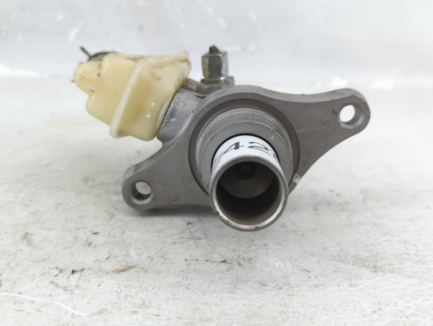 2013-2020 Nissan Pathfinder Brake Master Cylinder - Oemusedautoparts1.com