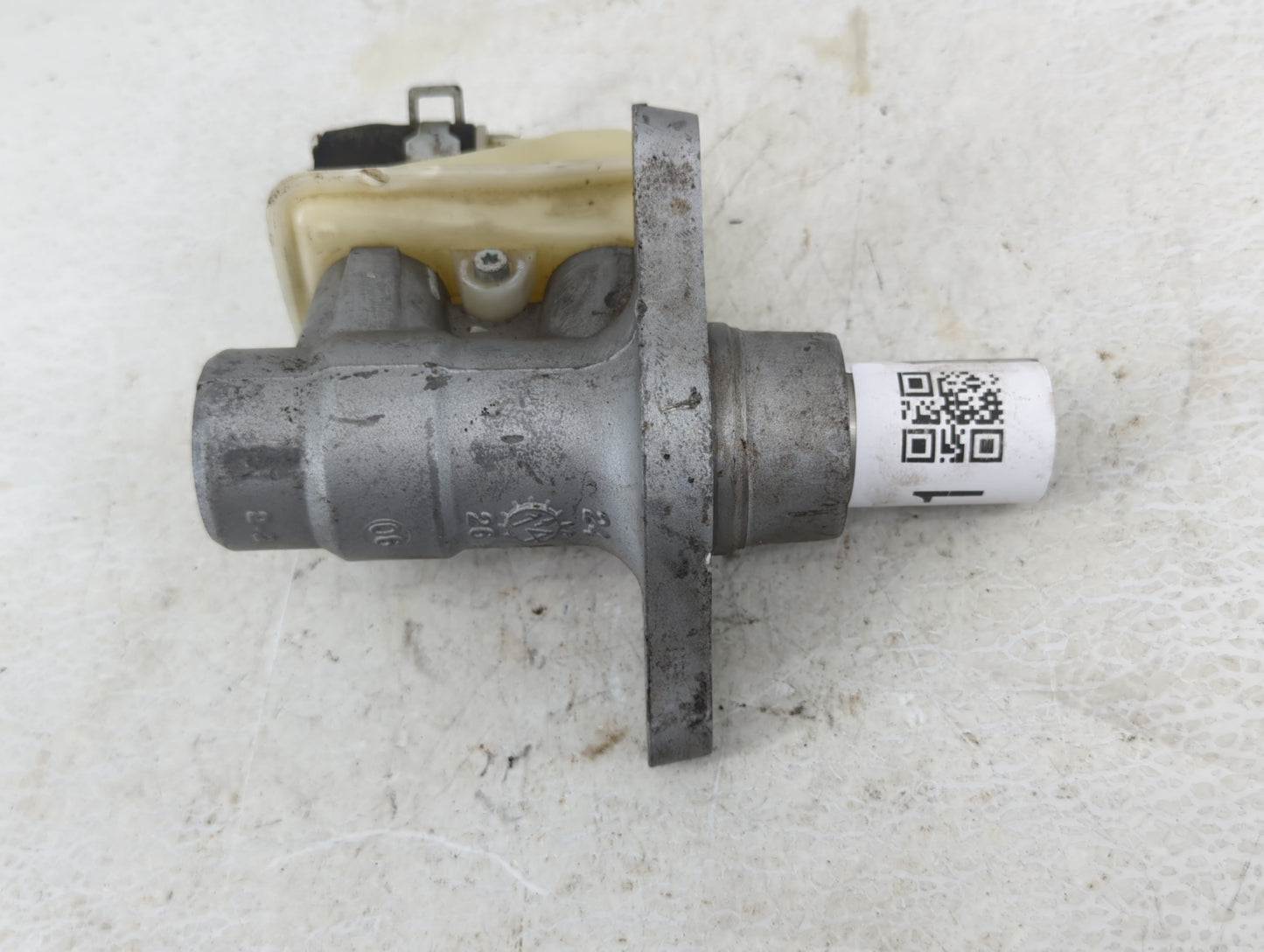 2013-2020 Nissan Pathfinder Brake Master Cylinder - Oemusedautoparts1.com