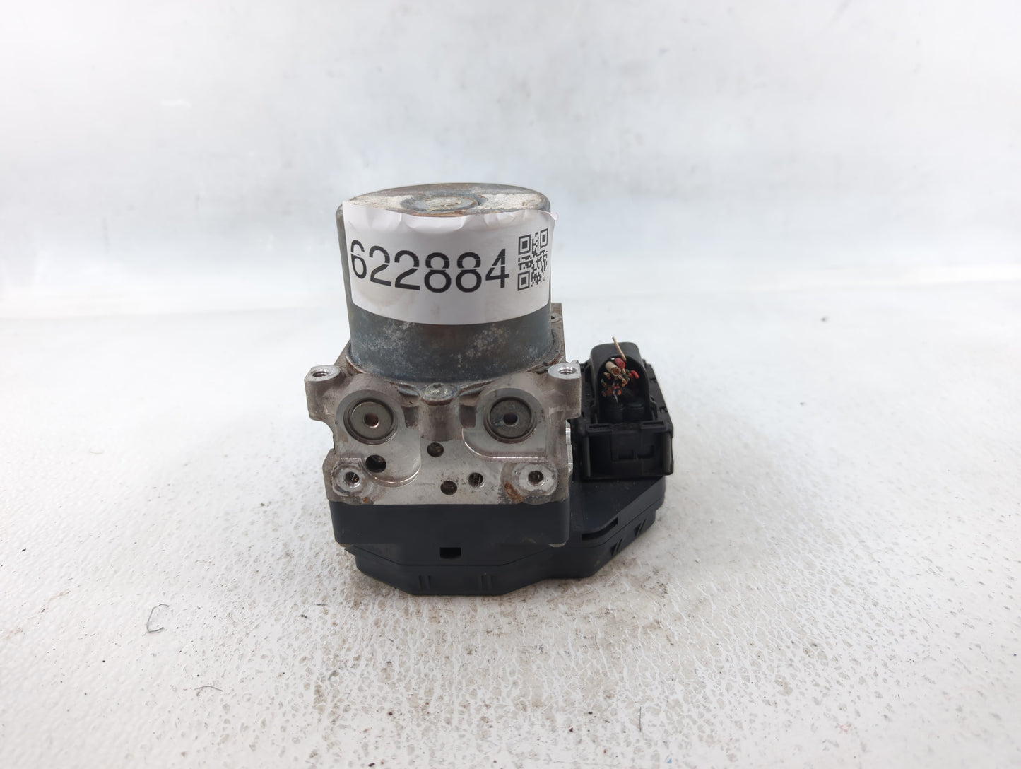 2015 Nissan Pathfinder ABS Pump Control Module Replacement P/N:47660 9PB0A Fits OEM Used Auto Parts - Oemusedautoparts1.com