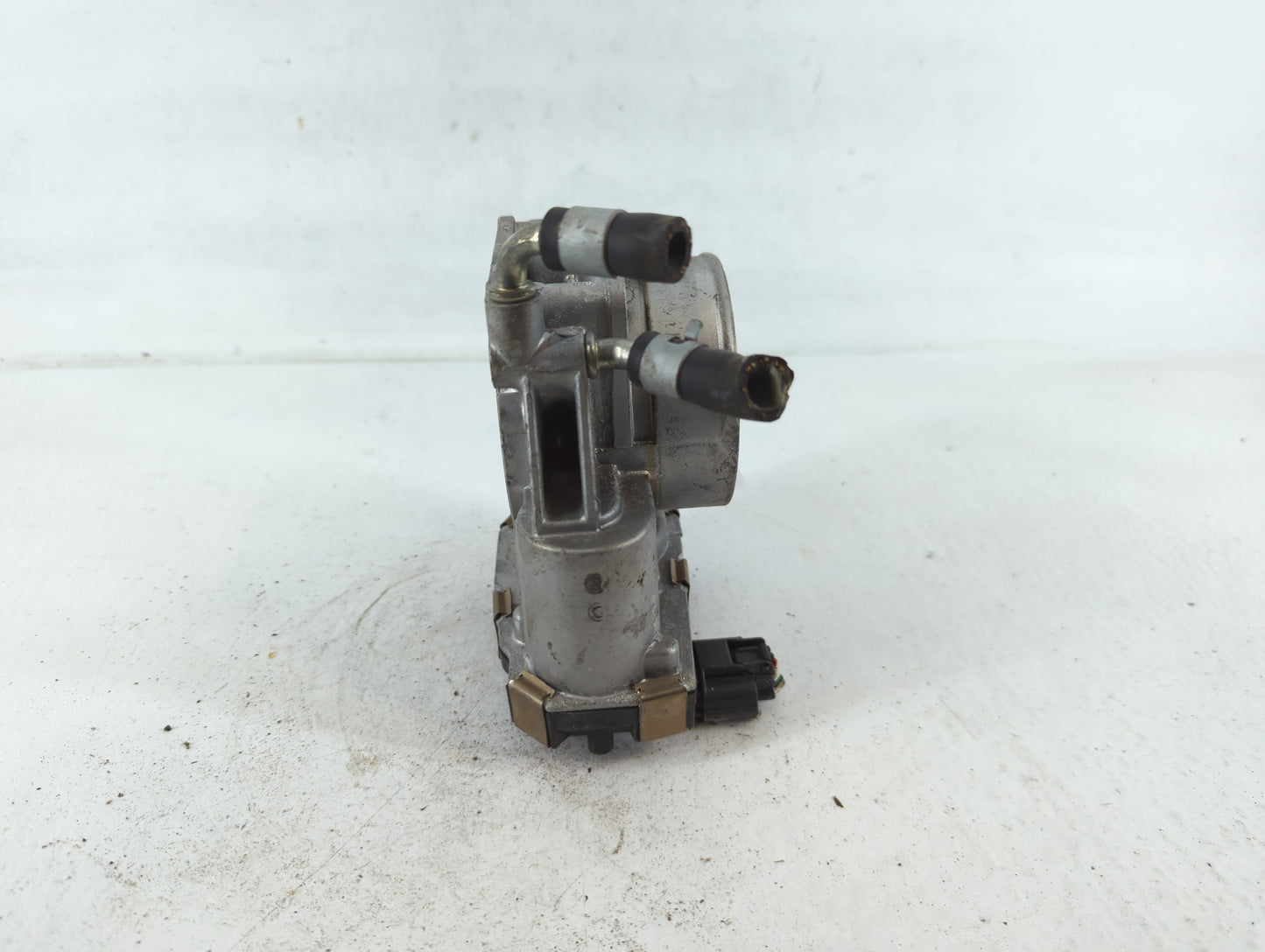 2015-2016 Nissan Pathfinder Throttle Body P/N:5513 RME70-50 Fits Fits 2015 2016 2017 2018 2019 2020 2021 2022 OEM Used Auto 