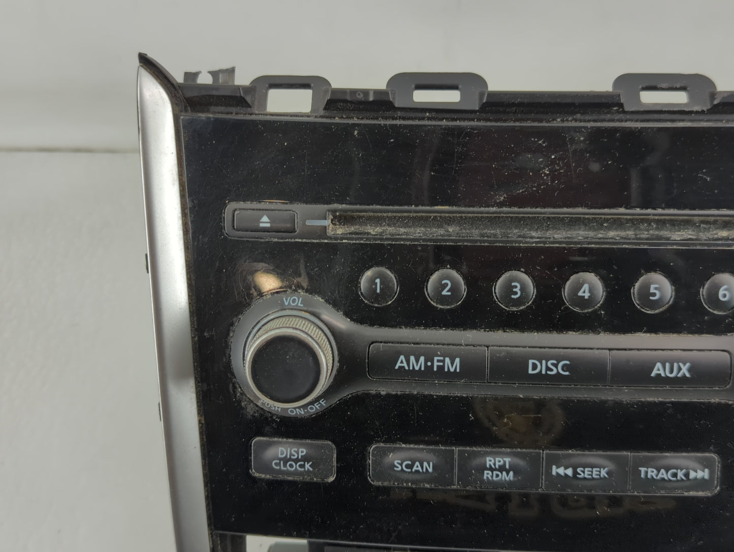 2015-2016 Nissan Pathfinder Radio AM FM Cd Player Receiver Replacement P/N:28185 3KA1A Fits Fits 2015 2016 OEM Used Auto Par