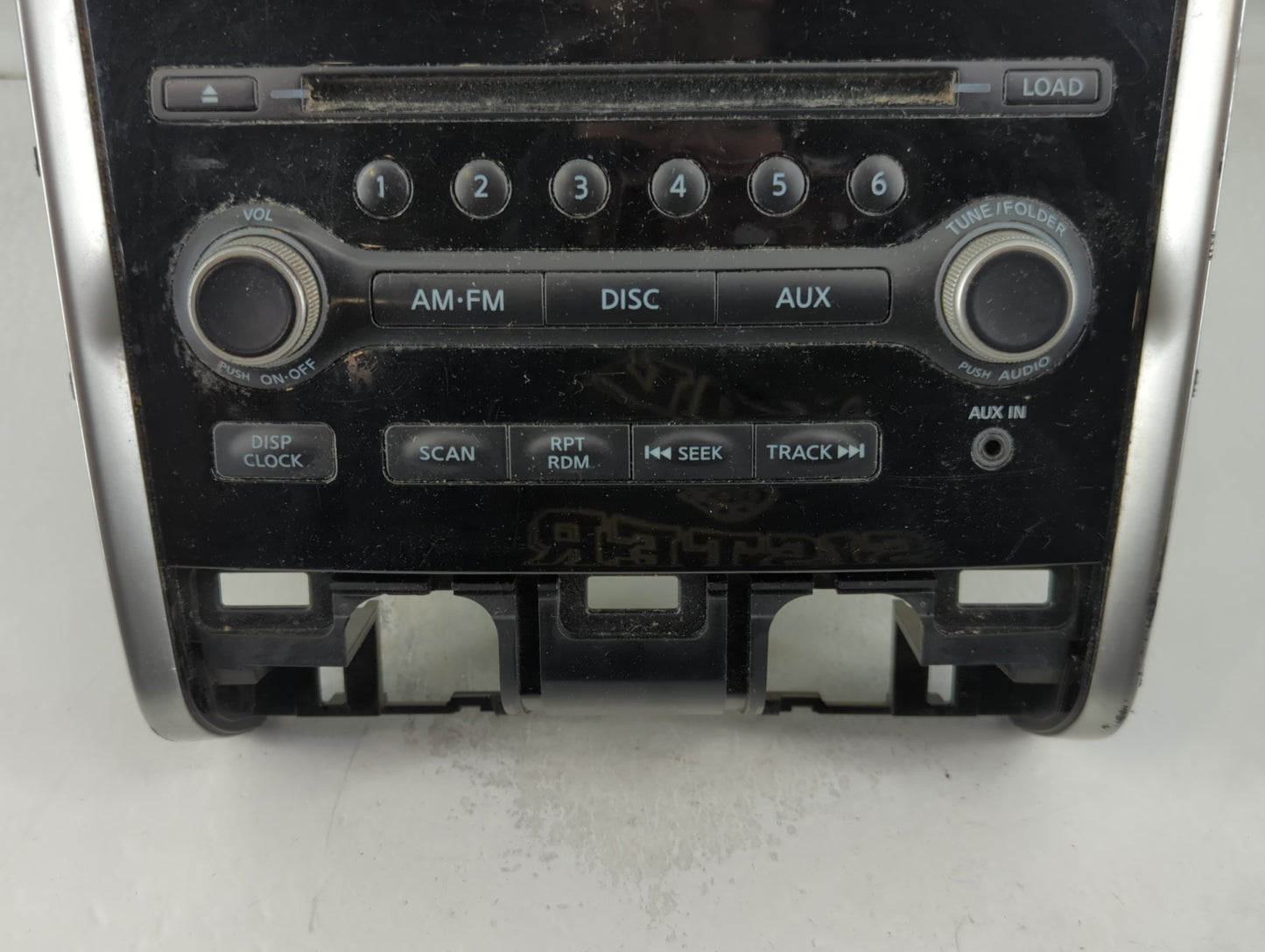 2015-2016 Nissan Pathfinder Radio AM FM Cd Player Receiver Replacement P/N:28185 3KA1A Fits Fits 2015 2016 OEM Used Auto Par
