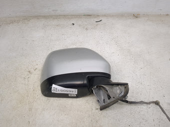 compare product 2011-2017 Nissan Quest Passenger Side View Mirror - Right Door Mirror OEM Used