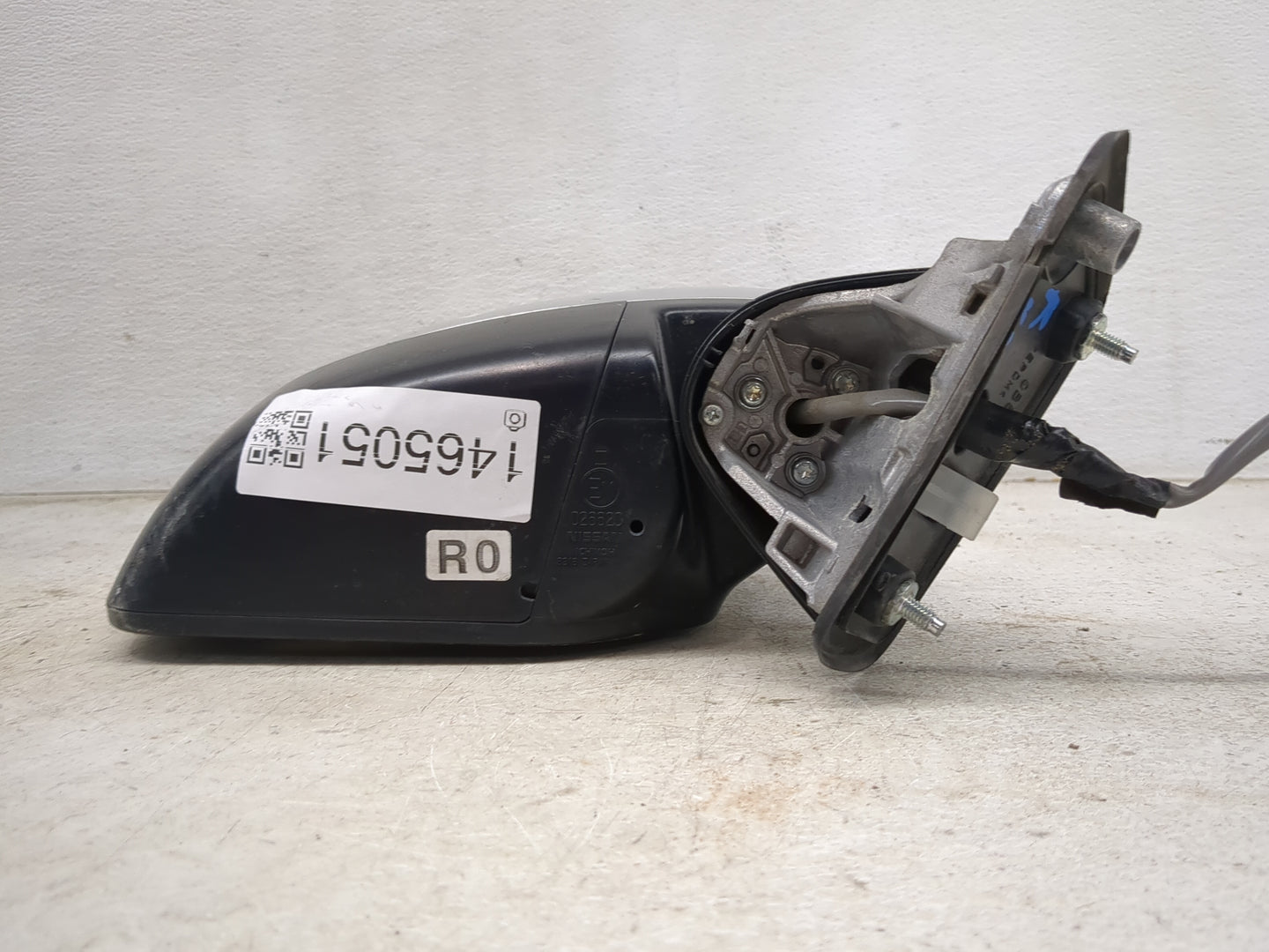 2011-2017 Nissan Quest Passenger Side View Mirror - Right Door Mirror OEM Used - Oemusedautoparts1.com