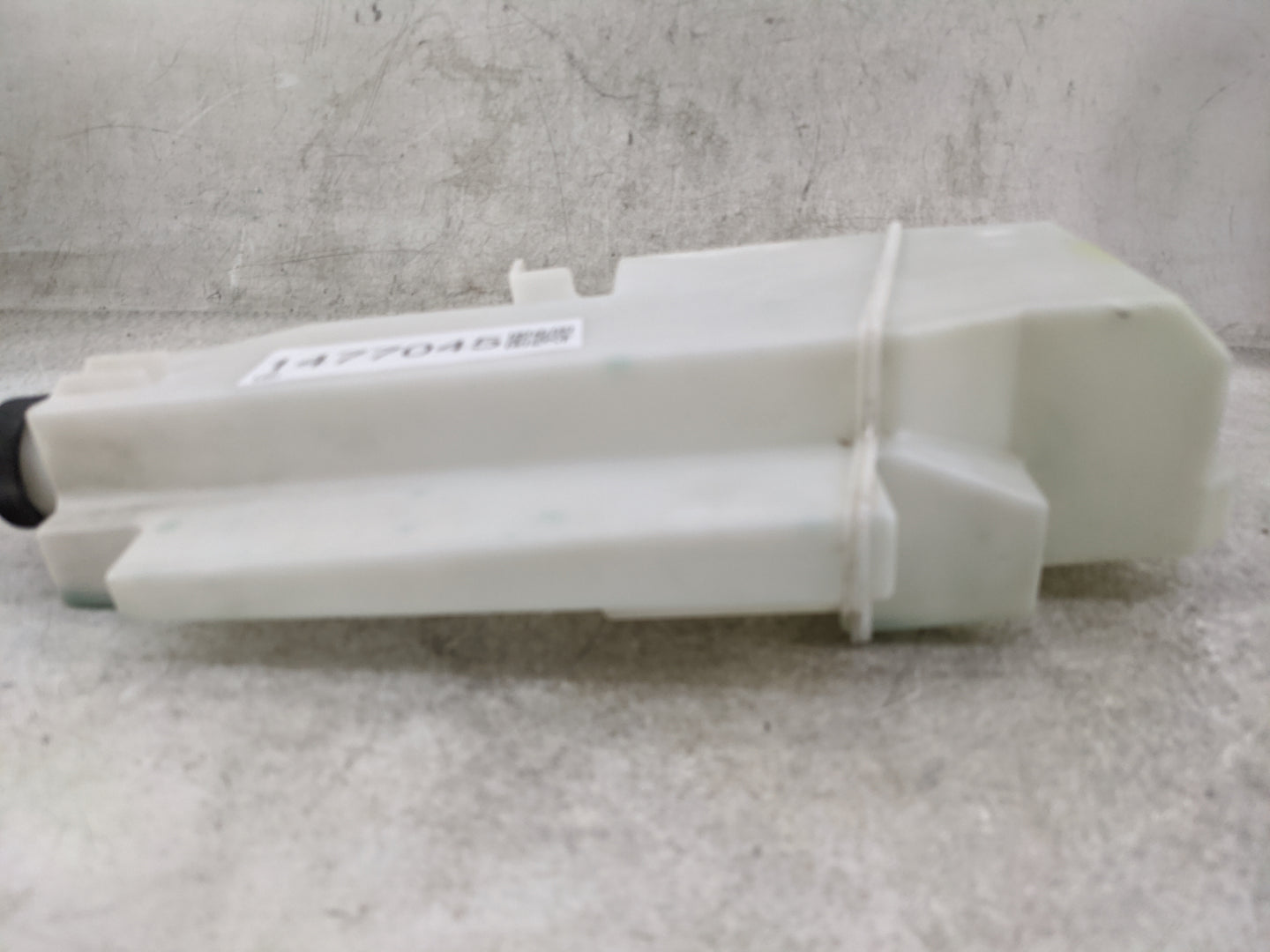 2011-2017 Nissan Quest Radiator Coolant Overflow Expansion Tank Bottle 1477045 - Oemusedautoparts1.com