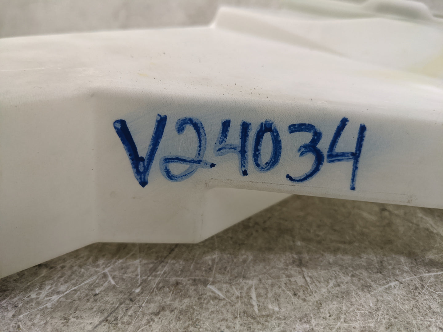 2011-2017 Nissan Quest Radiator Coolant Overflow Expansion Tank Bottle 1477045 - Oemusedautoparts1.com