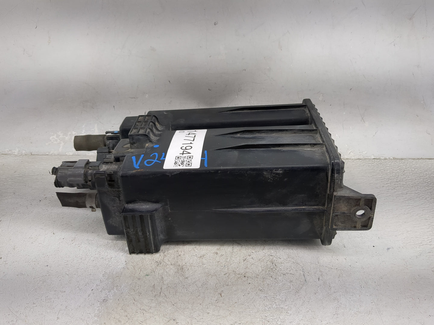2015 Nissan Quest Fuel Vapor Charcoal Canister - Oemusedautoparts1.com