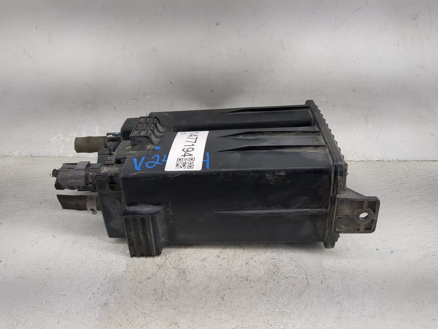 2015 Nissan Quest Fuel Vapor Charcoal Canister - Oemusedautoparts1.com