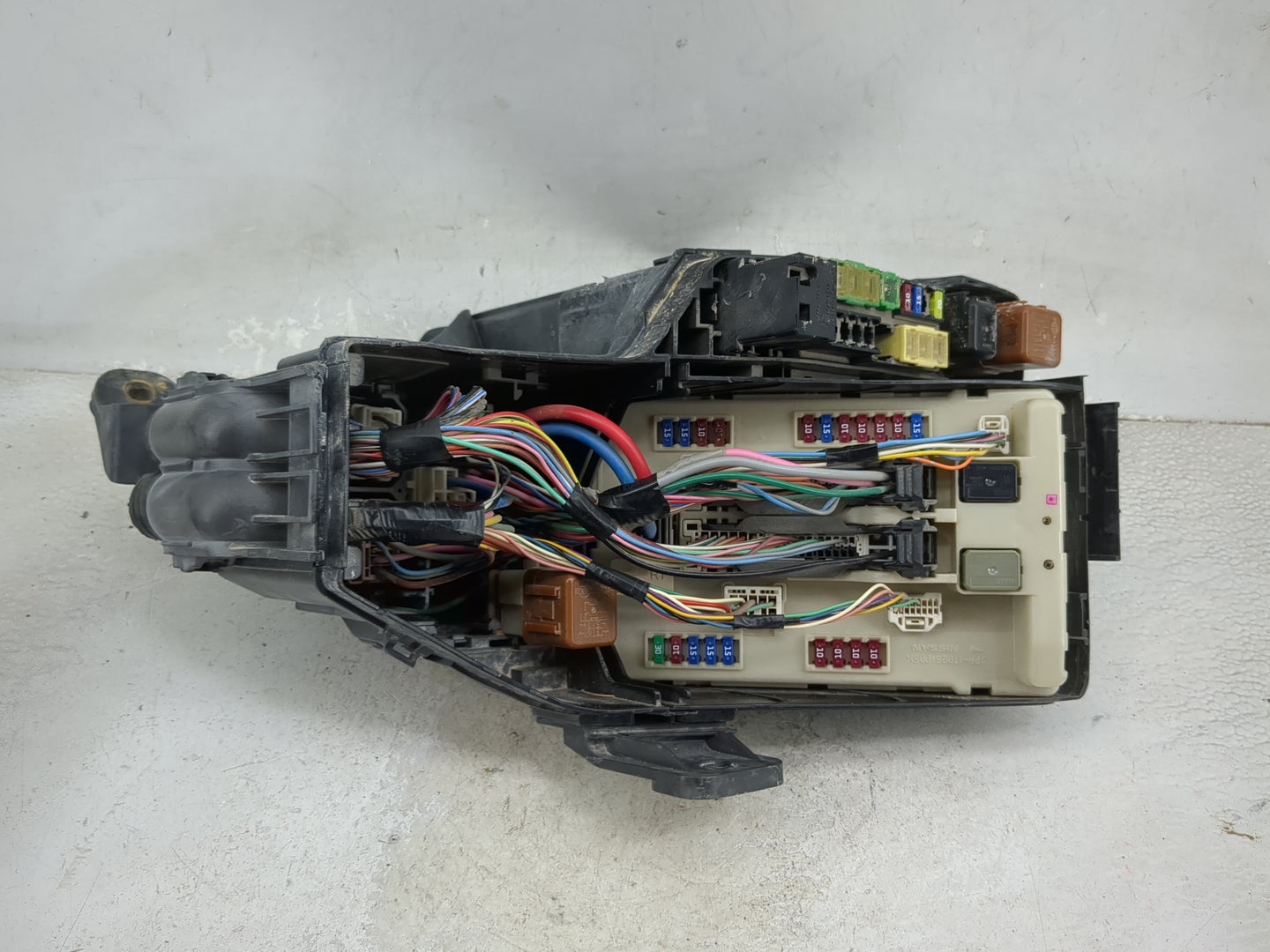 2015 Nissan Quest Fusebox Fuse Box Panel Relay Module P/N:3JW1A Fits OEM Used Auto Parts - Oemusedautoparts1.com