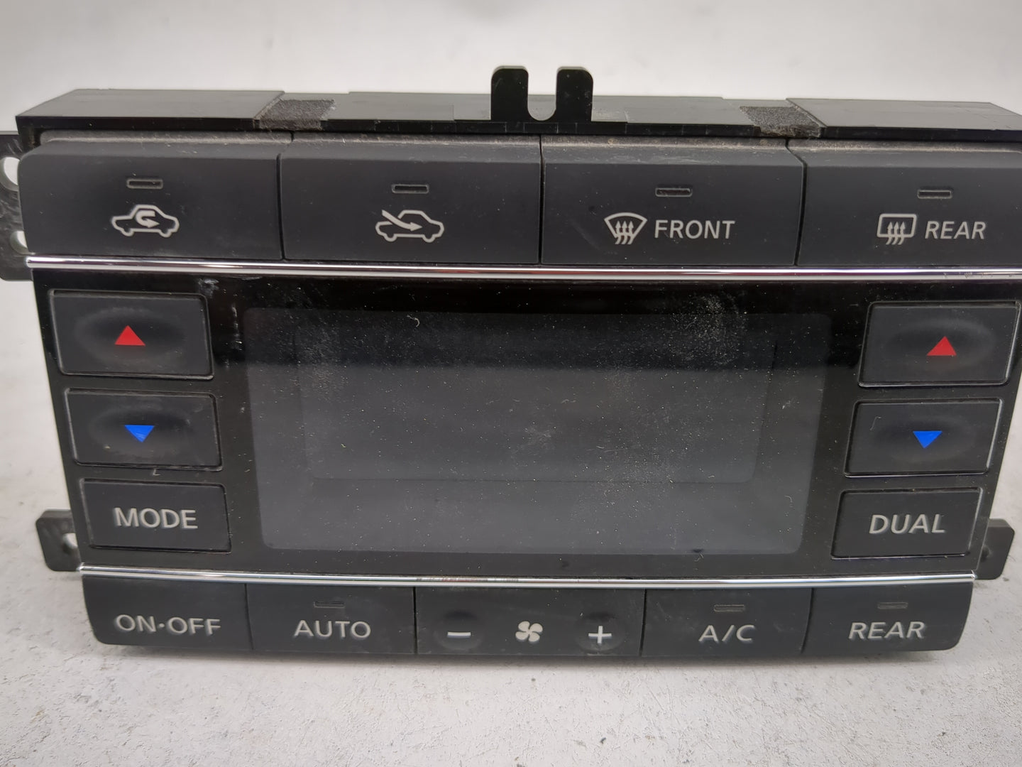 2011-2017 Nissan Quest Climate Control Module Temperature AC/Heater Replacement P/N:27500 1JA1A 27500 1JA1A--N Fits OEM Used