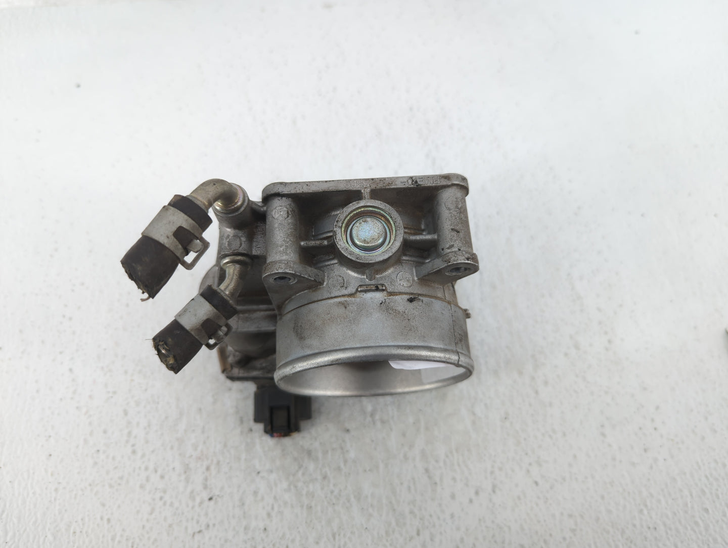 2015-2017 Nissan Quest Throttle Body P/N:RME70-50 Fits Fits 2015 2016 2017 2018 2019 2020 2021 2022 OEM Used Auto Parts - Oe