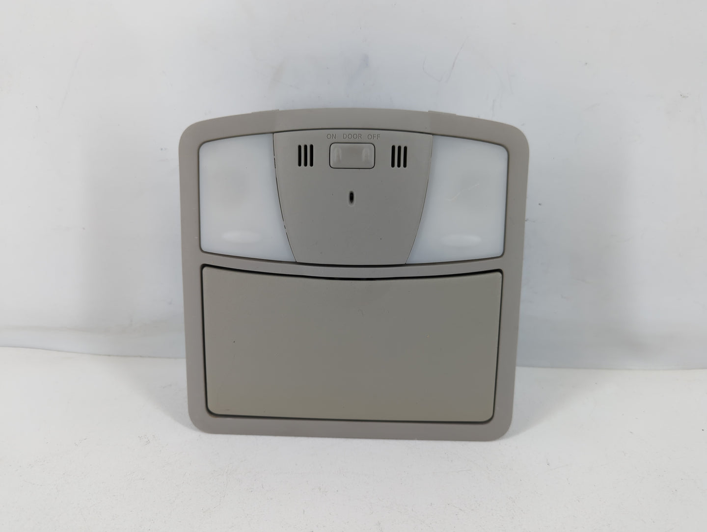 2015 Nissan Quest Overhead Roof Console - Oemusedautoparts1.com