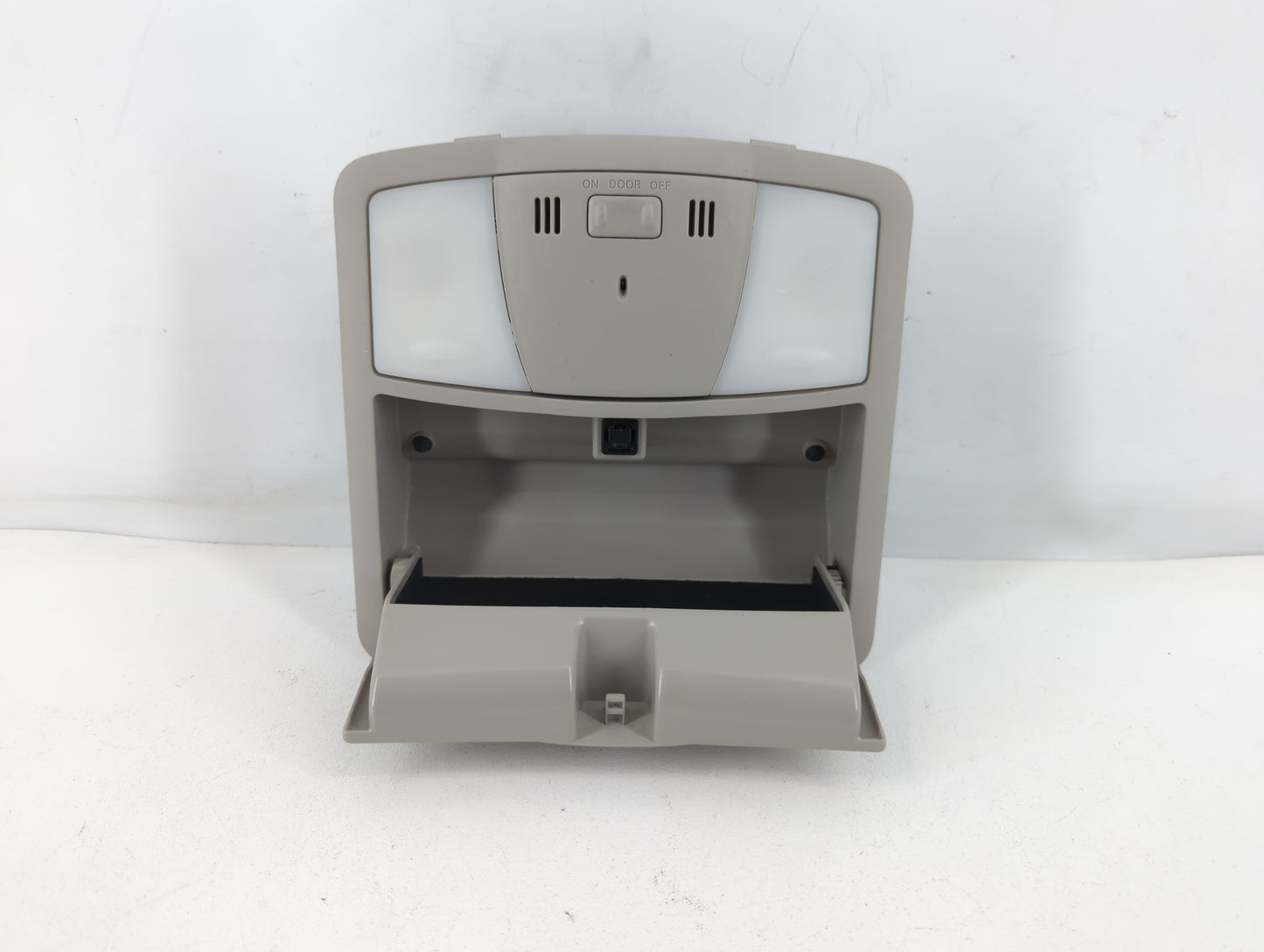 2015 Nissan Quest Overhead Roof Console - Oemusedautoparts1.com