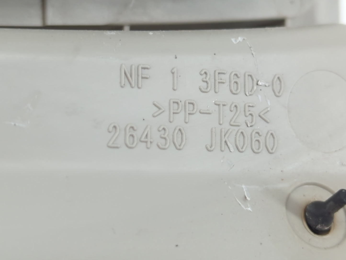 2015 Nissan Quest Overhead Roof Console - Oemusedautoparts1.com