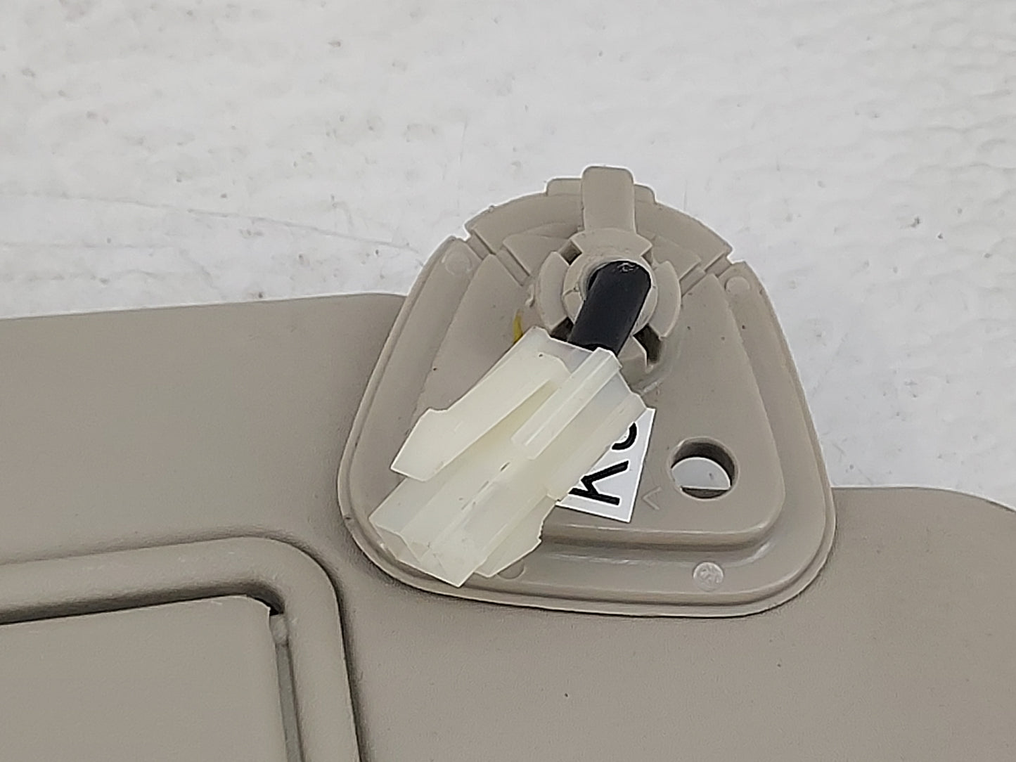 2008-2015 Nissan Rogue Sun Visor Shade Replacement Passenger Right Mirror Fits Fits 2008 2009 2010 2011 2012 2013 2014 2015 