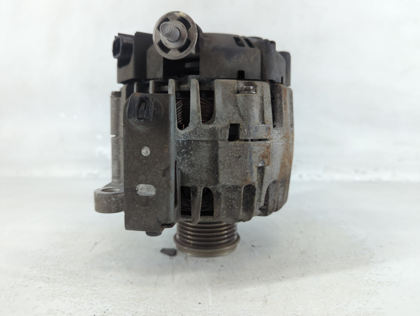 2011-2015 Nissan Rogue Alternator Replacement Generator Charging Assembly Engine OEM P/N:23100 JA02C Fits OEM Used Auto Part