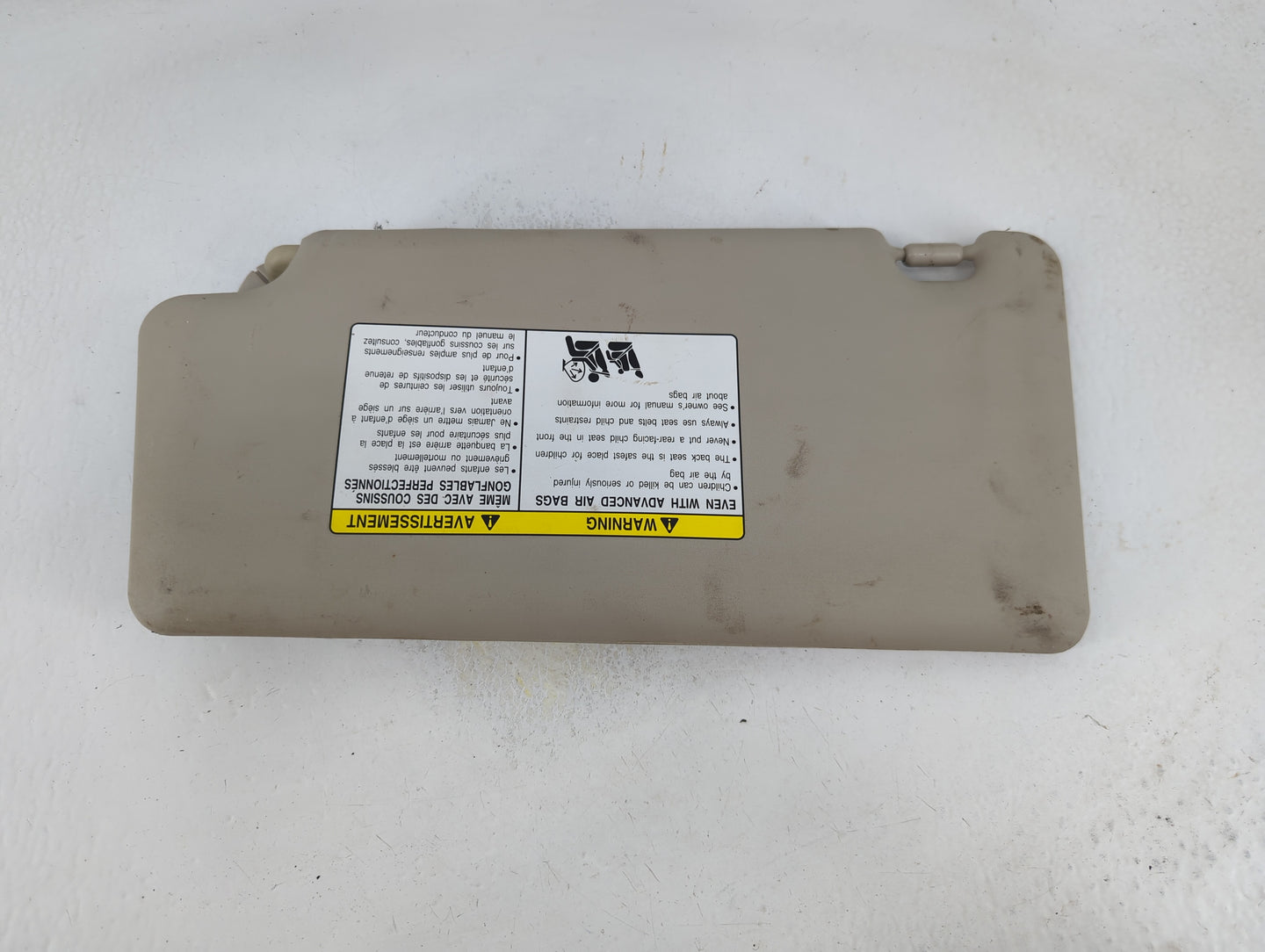2014-2017 Nissan Rogue Sun Visor Shade Replacement Passenger Right Mirror Fits Fits 2014 2015 2016 2017 OEM Used Auto Parts 