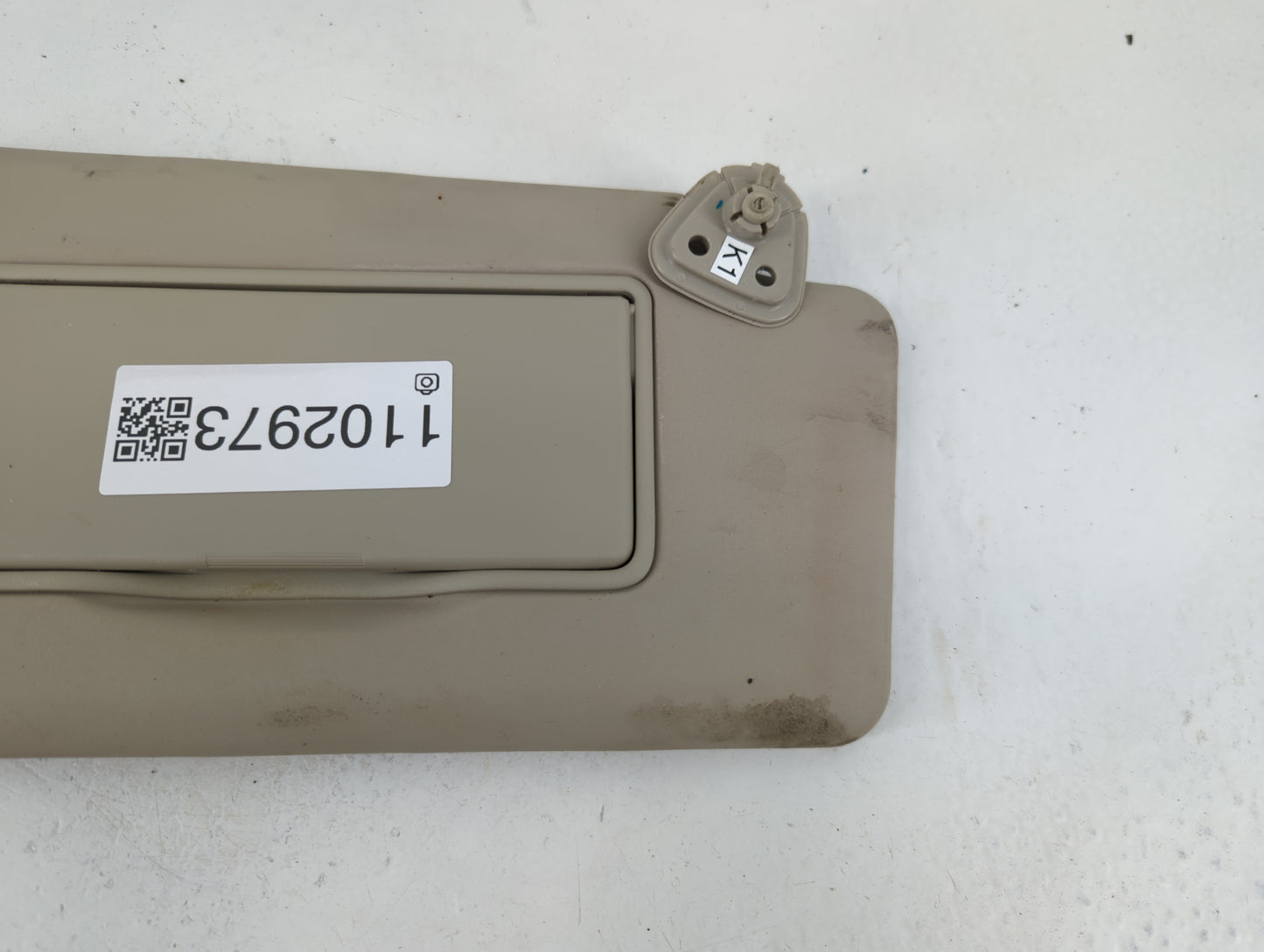 2008-2015 Nissan Rogue Sun Visor Shade Replacement Passenger Right Mirror Fits Fits 2008 2009 2010 2011 2012 2013 2014 2015 