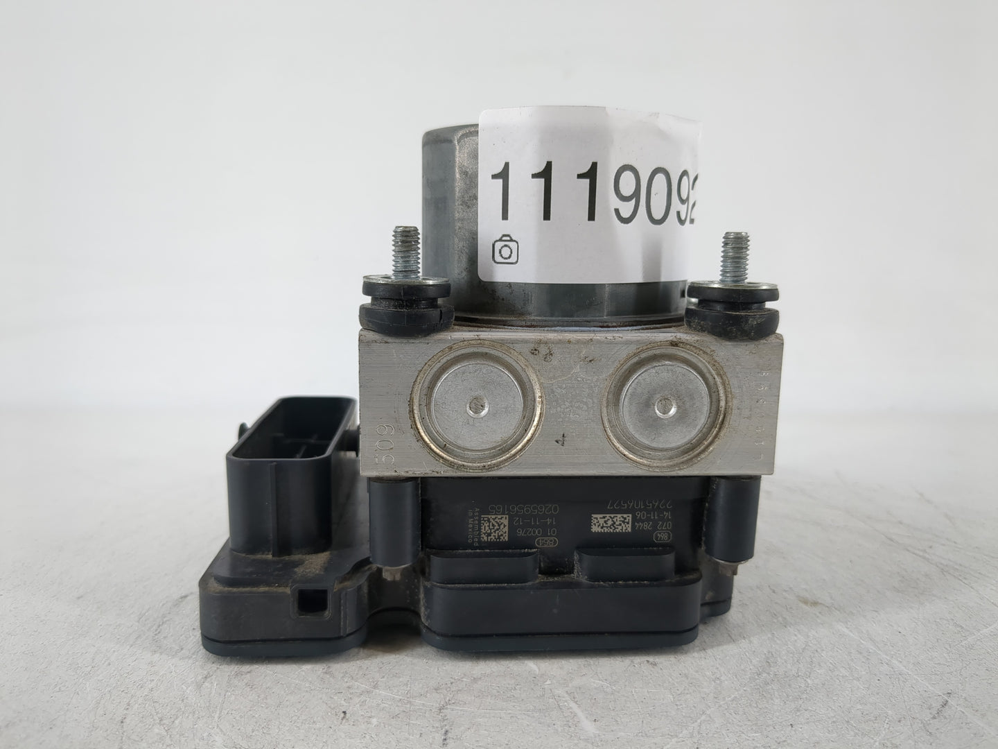 2014-2015 Nissan Rogue ABS Pump Control Module Replacement P/N:47660 4BA0A Fits Fits 2014 2015 OEM Used Auto Parts - Oemused