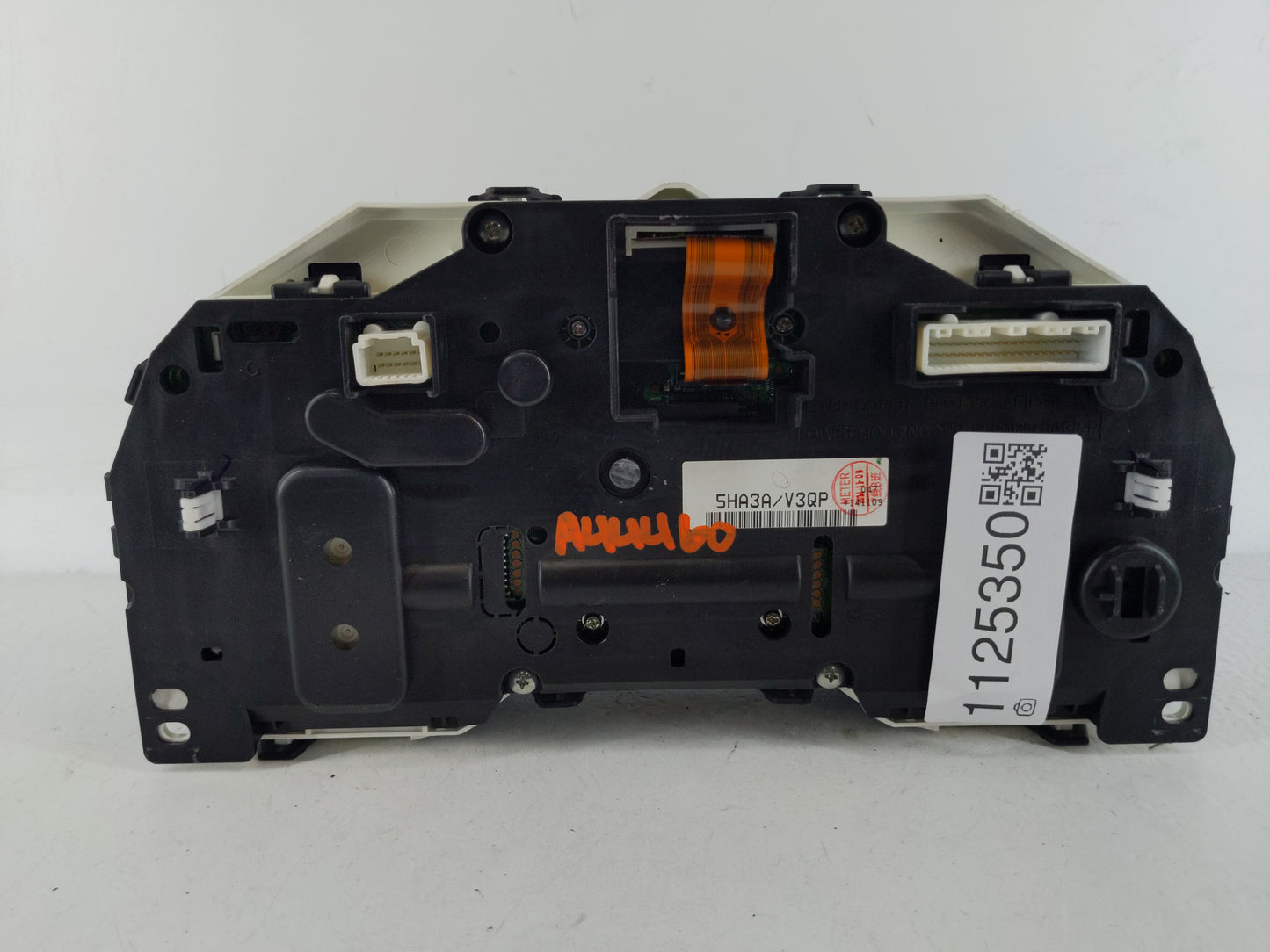 2015 Nissan Rogue Instrument Cluster Speedometer Gauges P/N:5HA3A/V3QP Fits OEM Used Auto Parts - Oemusedautoparts1.com