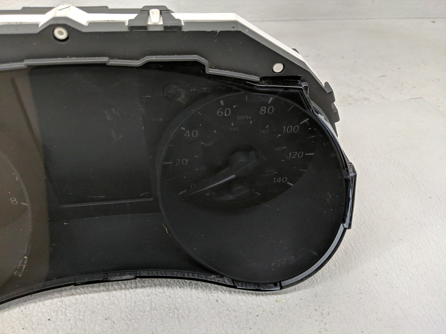 2014-2015 Nissan Rogue Instrument Cluster Speedometer Gauges P/N:248109TA3A Fits Fits 2014 2015 OEM Used Auto Parts - Oemuse