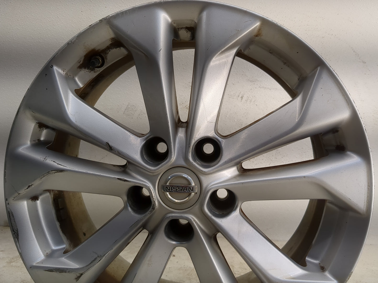 2014-2018 Nissan Rogue Oem Wheel Rim - Oemusedautoparts1.com