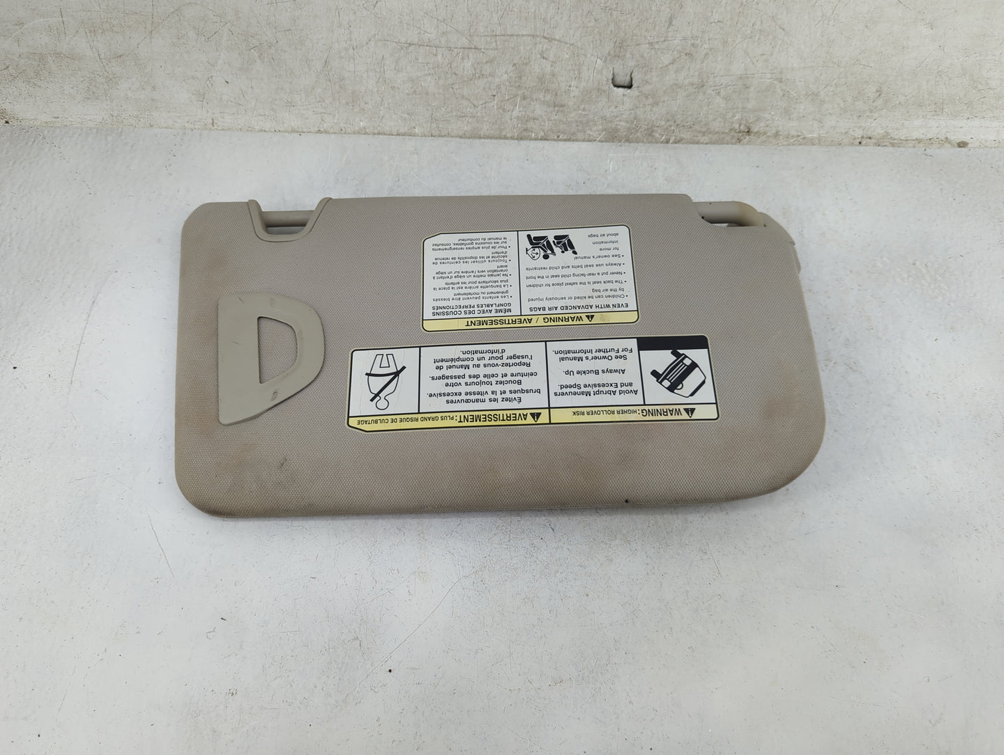 2014-2017 Nissan Rogue Sun Visor Shade Replacement Driver Left Mirror Fits Fits 2014 2015 2016 2017 OEM Used Auto Parts - Oe