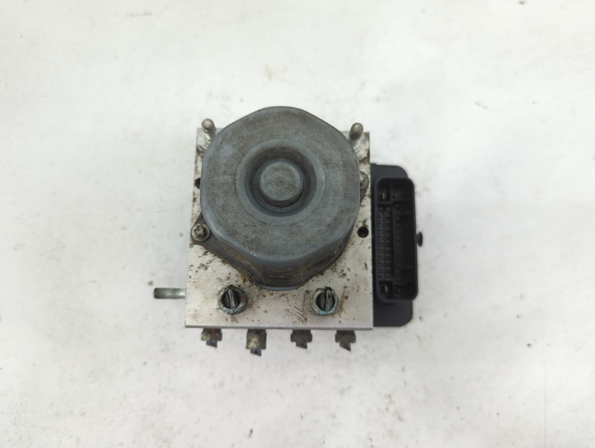 2015-2016 Nissan Rogue Anti-Lock Brake ABS Pump Module Actuator OEM P/N:47660 5HA1A Fits Fits 2015 2016 OEM Used Auto Parts 
