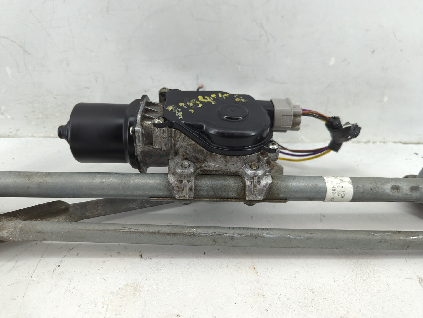2014-2020 Nissan Rogue Front Windshield Wiper Motor Fits Fits 2014 2015 2016 2017 2018 2019 2020 OEM Used Auto Parts - Oemus