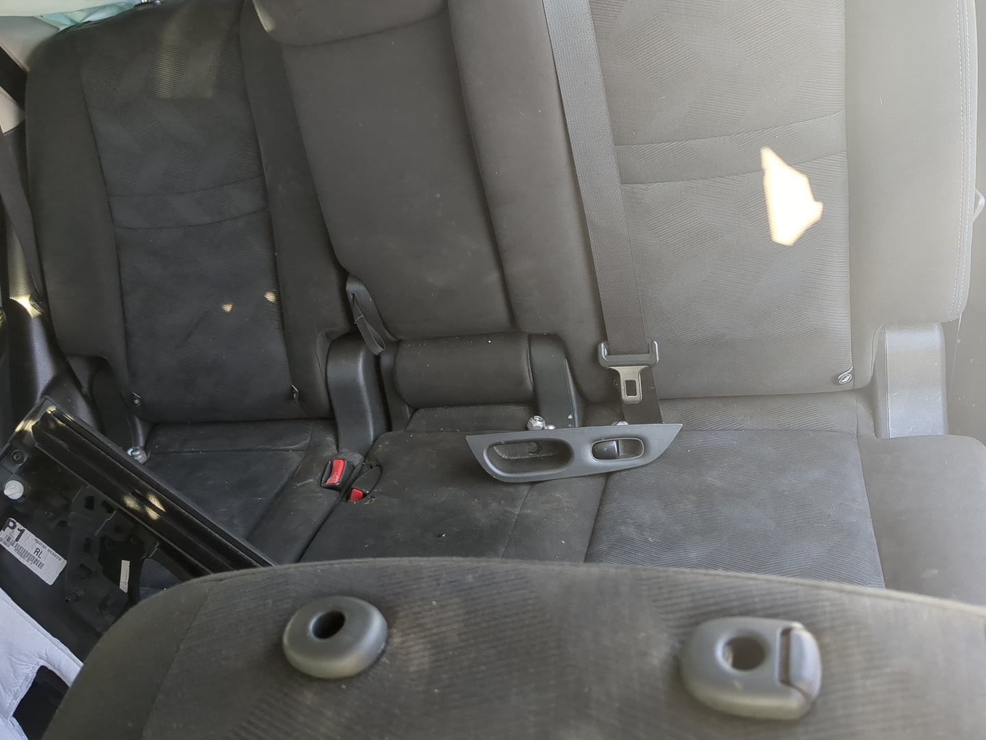 2015 Nissan Rogue Rear Seat Oem - Oemusedautoparts1.com
