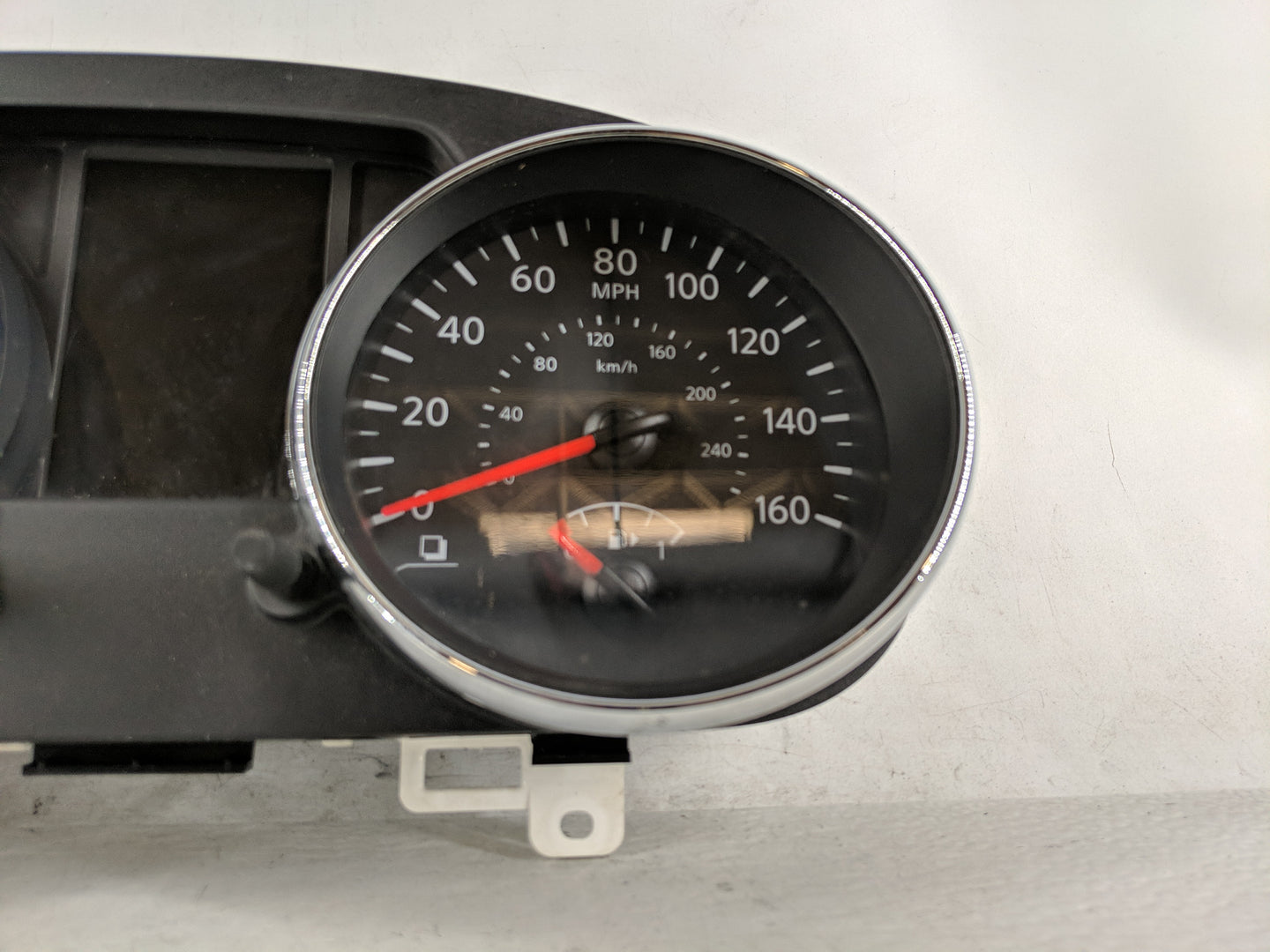 2012-2015 Nissan Rogue Instrument Cluster Speedometer Gauges P/N:VPAASF-10849-KFH Fits Fits 2012 2013 2014 2015 OEM Used Aut