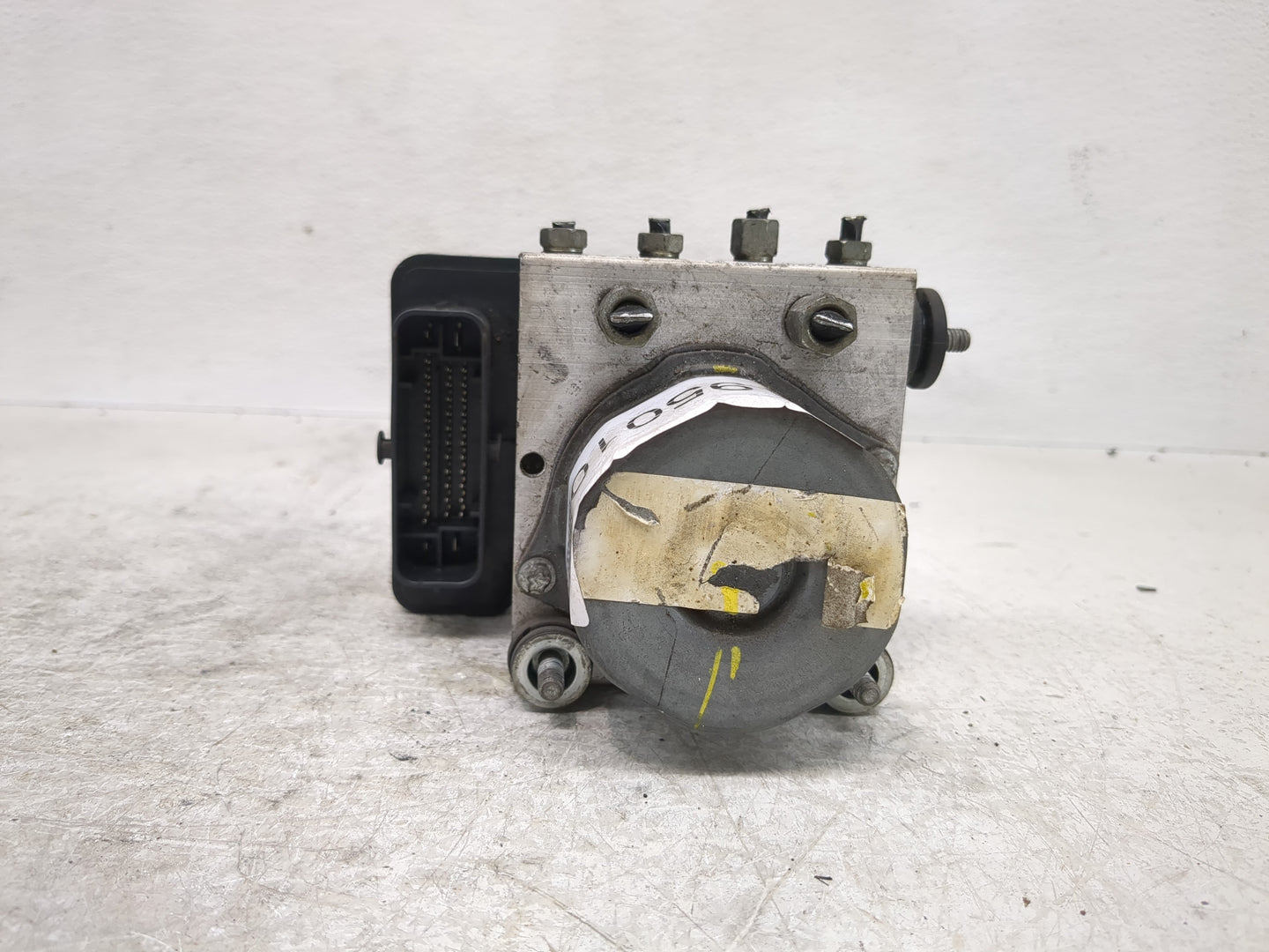 2014-2015 Nissan Rogue ABS Pump Control Module Replacement P/N:0265956165 2265106527 Fits Fits 2014 2015 OEM Used Auto Parts