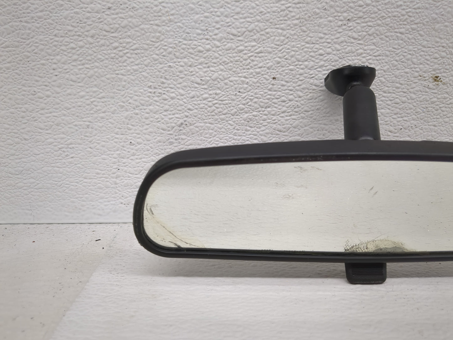 2010-2016 Nissan Rogue Interior Rear View Mirror Replacement OEM P/N:E8011681 Fits OEM Used Auto Parts - Oemusedautoparts1.c