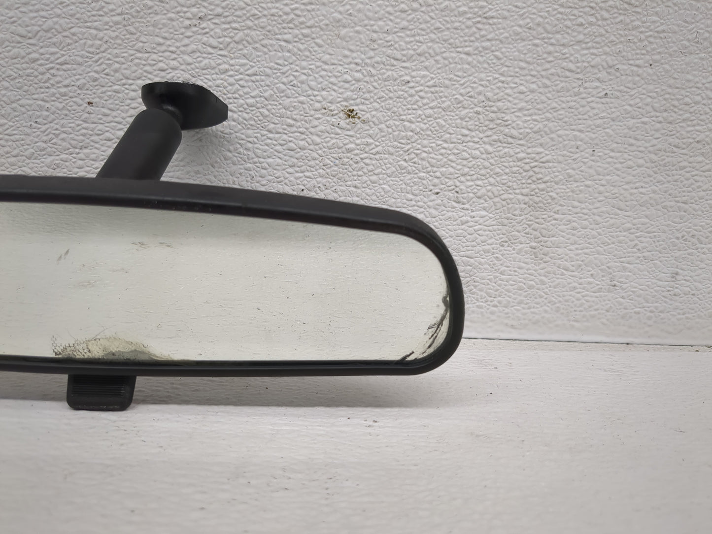 2010-2016 Nissan Rogue Interior Rear View Mirror Replacement OEM P/N:E8011681 Fits OEM Used Auto Parts - Oemusedautoparts1.c