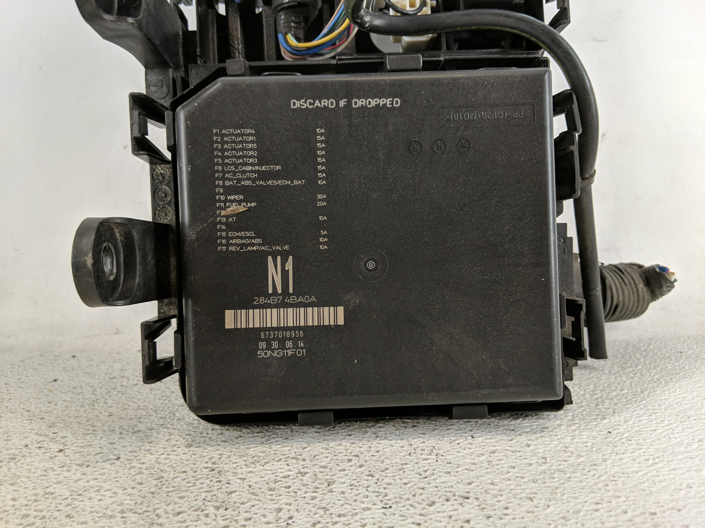 2014-2016 Nissan Rogue Fusebox Fuse Box Panel Relay Module P/N:284B7 4BA0A Fits Fits 2014 2015 2016 OEM Used Auto Parts - Oe