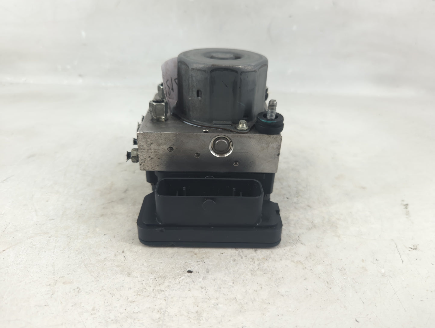 2015-2016 Nissan Rogue ABS Pump Control Module Replacement P/N:47660 5HA0A Fits Fits 2015 2016 OEM Used Auto Parts - Oemused