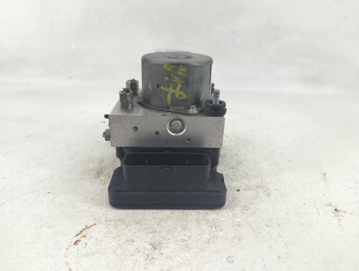 2014-2015 Nissan Rogue Anti-Lock Brake ABS Pump Module Actuator OEM P/N:269 620 47660 4BF0A Fits Fits 2014 2015 OEM Used Aut