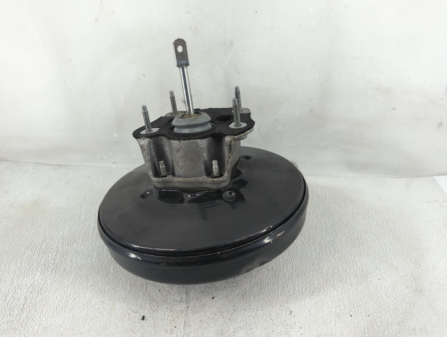 2014-2020 Nissan Rogue Power Brake Booster Oem - Oemusedautoparts1.com
