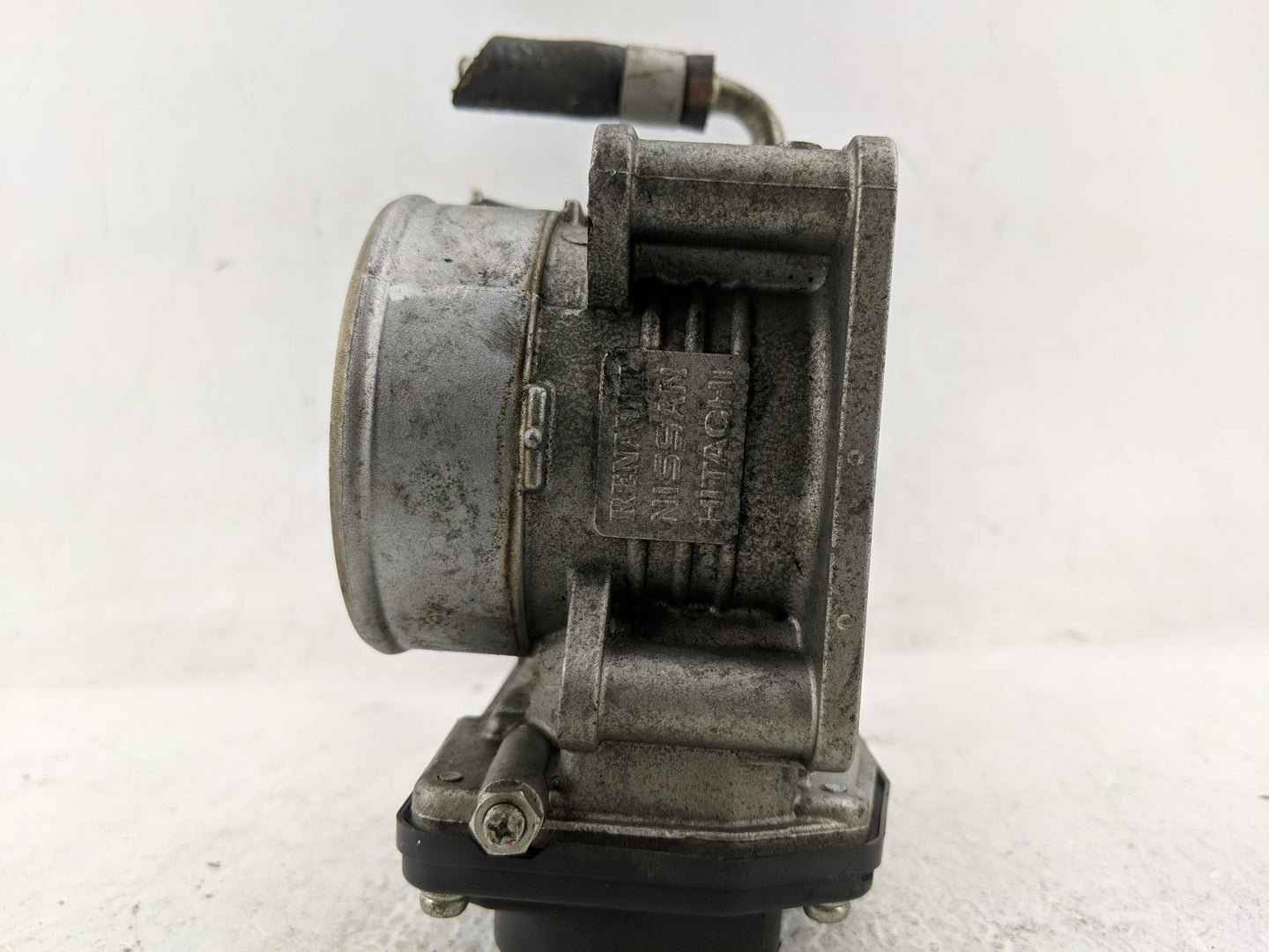 2011-2015 Nissan Rogue Throttle Body P/N:RME60-15 Fits Fits 2011 2012 2013 2014 2015 OEM Used Auto Parts - Oemusedautoparts1