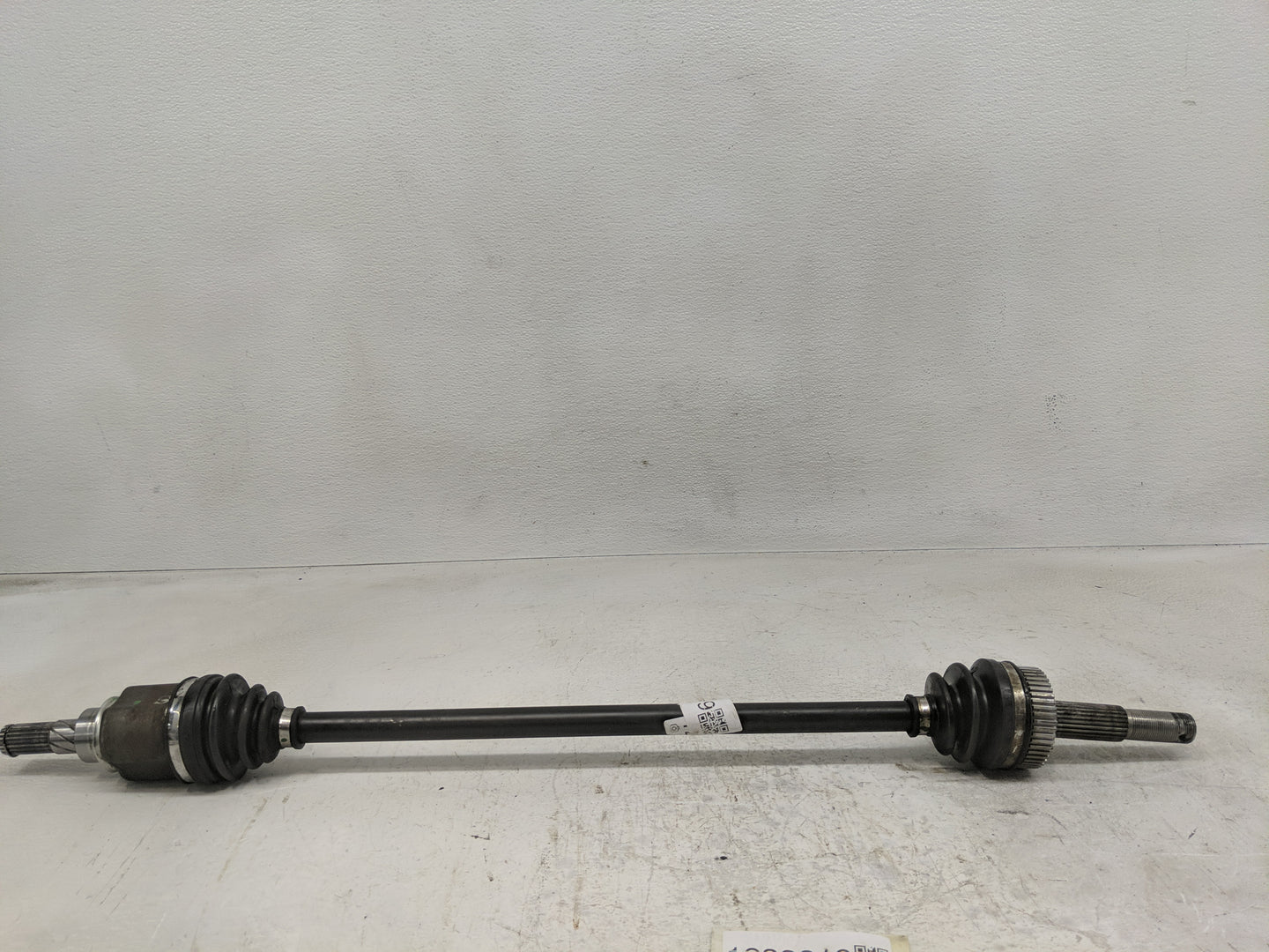 2014-2017 Nissan Rogue Axle Shaft Front Driver Cv C/v - Oemusedautoparts1.com