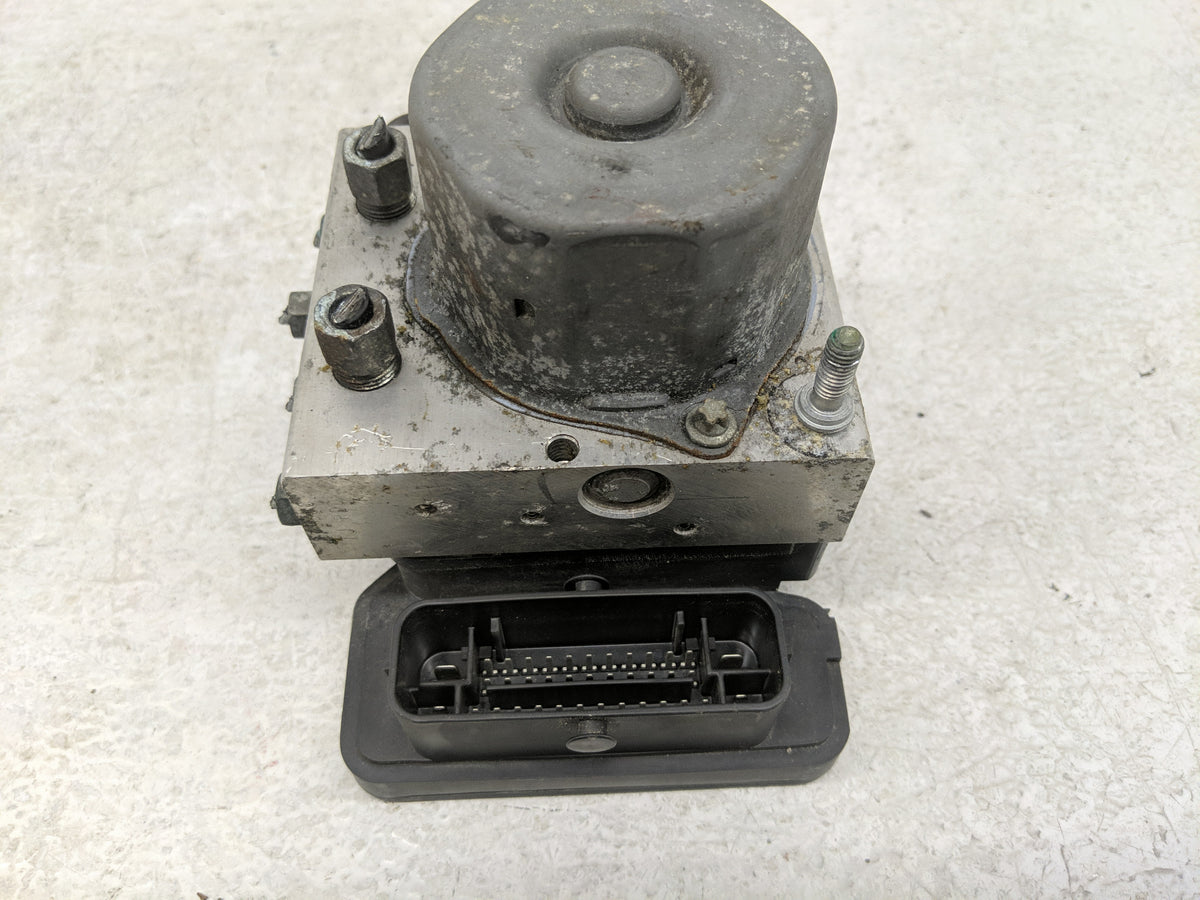 2015-2016 Nissan Rogue Anti-Lock Brake ABS Pump Module Actuator OEM P/N:47660 5HL4A Fits Fits 2015 2016 OEM Used Auto Parts 