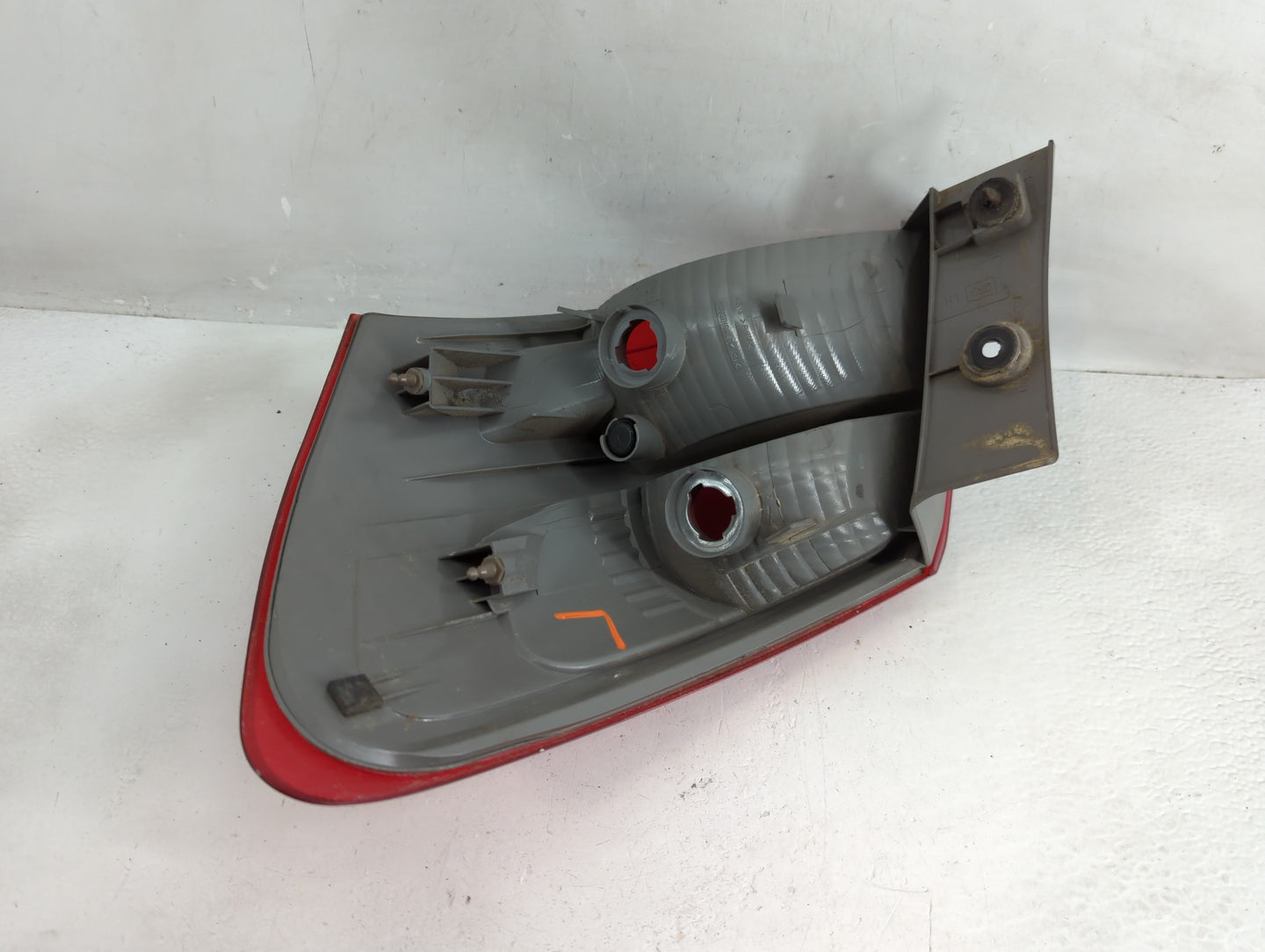 2014-2016 Nissan Rogue Tail Light Assembly Driver Left OEM Fits Fits 2014 2015 2016 OEM Used Auto Parts - Oemusedautoparts1.
