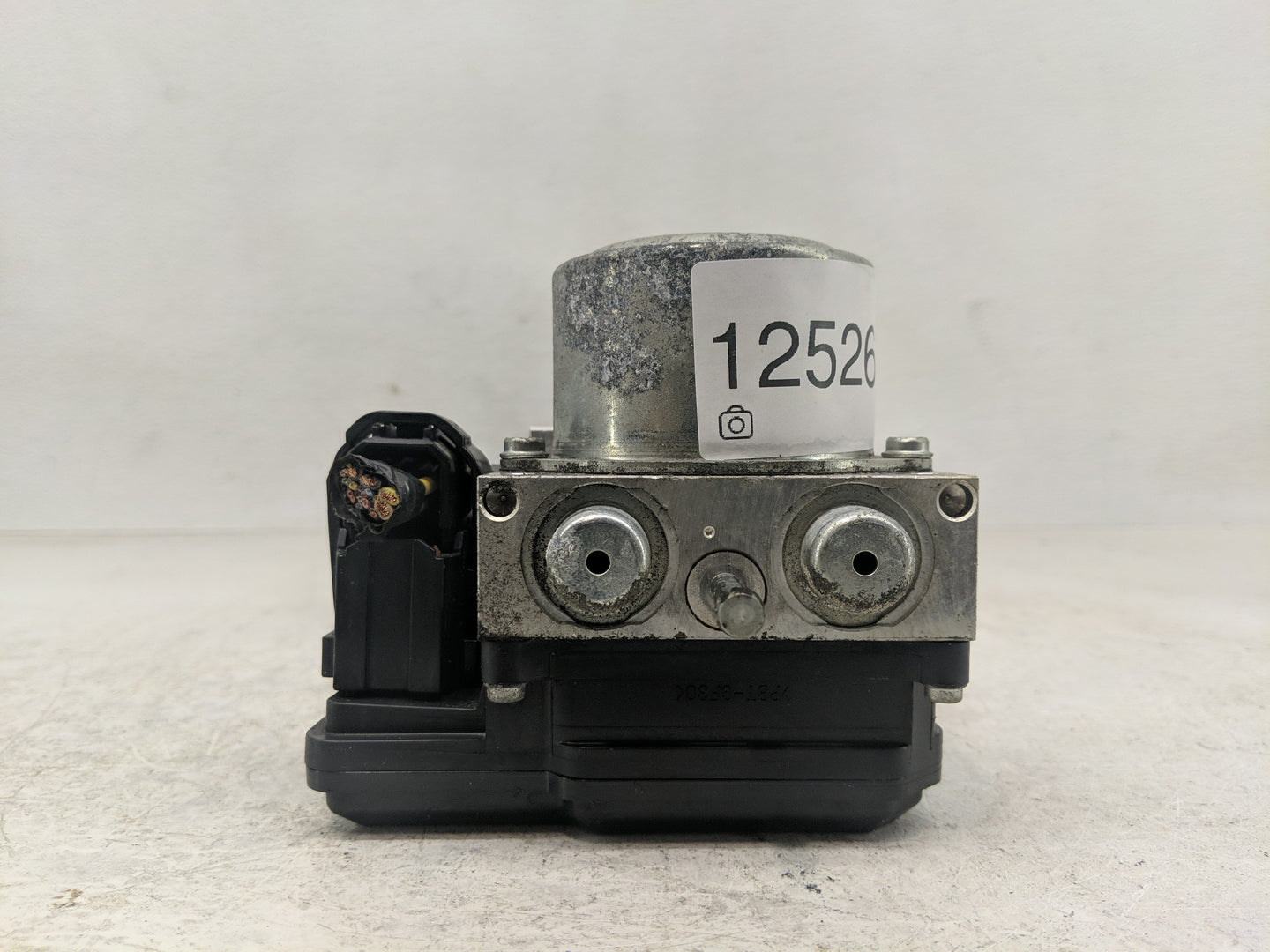 2012-2015 Nissan Rogue ABS Pump Control Module Replacement P/N:A98000E1K Fits Fits 2012 2013 2014 2015 OEM Used Auto Parts -